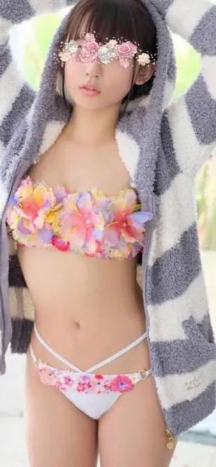 Sexy Girl Clara - Private house in Palmerston - Image 3