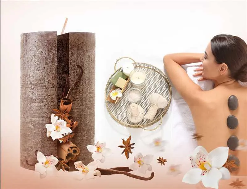 New young girl in new store, professional massage technique - Image 2