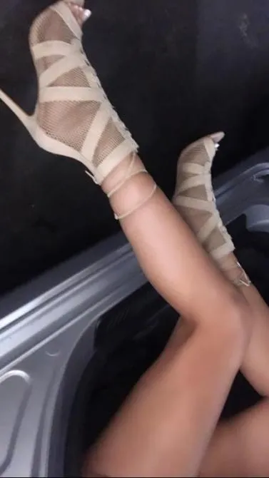 Worship my pretty feet - best in Sydney - Image 4
