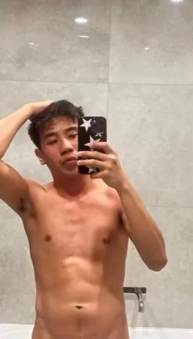 Cute Asian Twinkie, an Irresistible Male Escort - Image 2